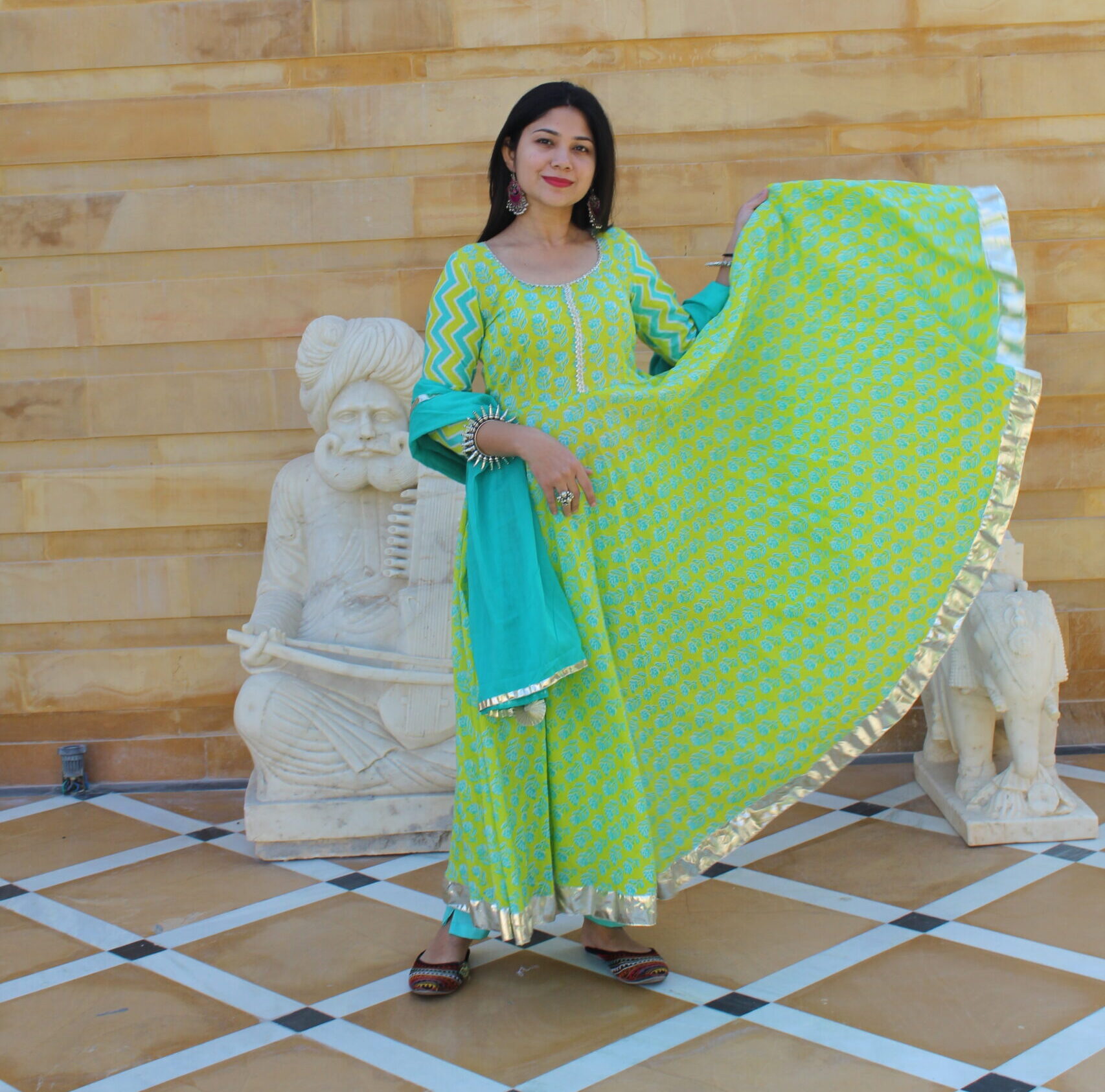 Hariyali Cotton Anarkali