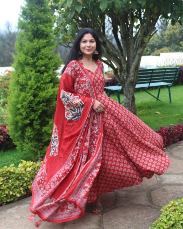 Sia Cotton Anarkali